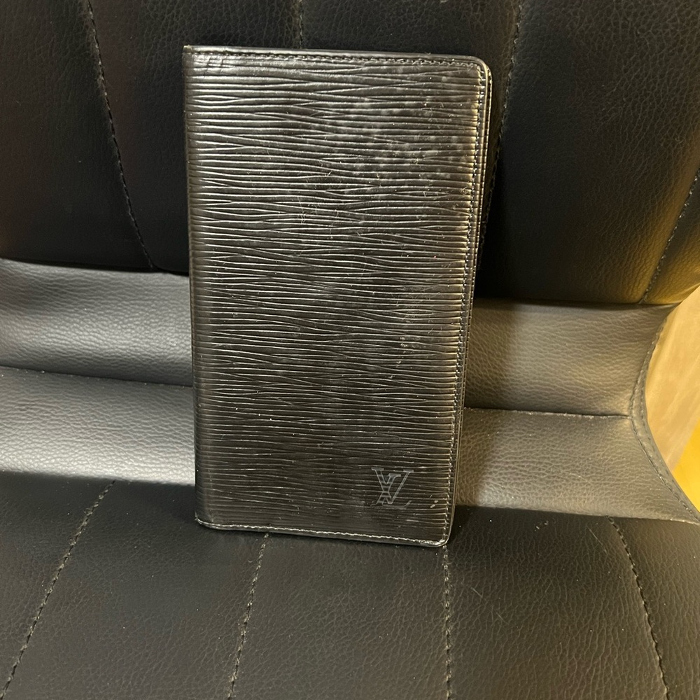 Louis Vuitton Textured Black Card Holder